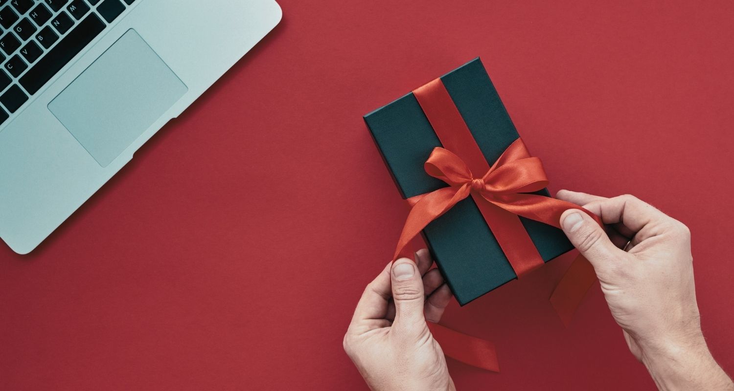 Season 4, Post 1: Gifts for all