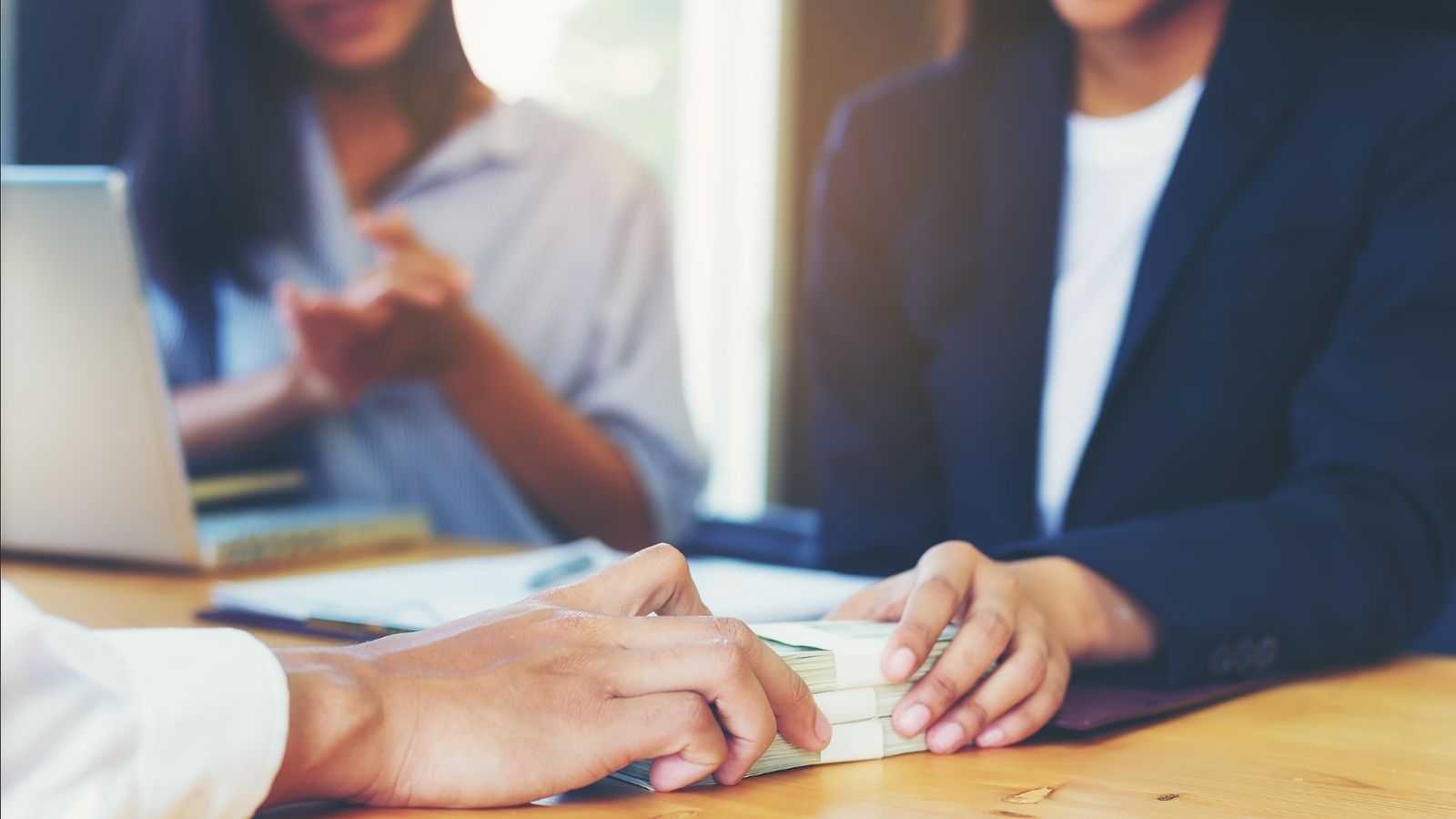 The P2P lending revolution: goodbye to the high street bank?